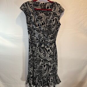 Glamour Women's Floral Black & White Dress Size 14 Sleeveless Dress Shift